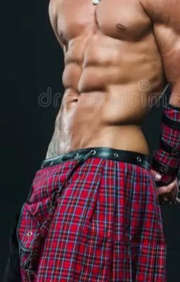 В шрамах и в килте