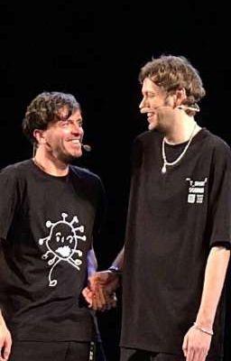 Очень хороший репетитор)