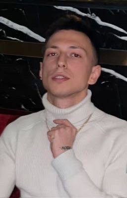 да ты же краснова)||Артем Краснов