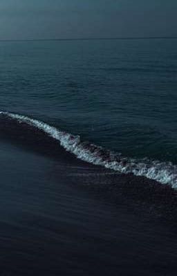 девочка и море