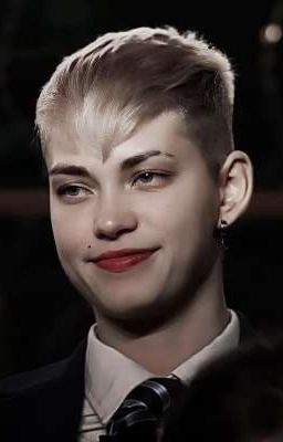 2 одинаковые противоположности