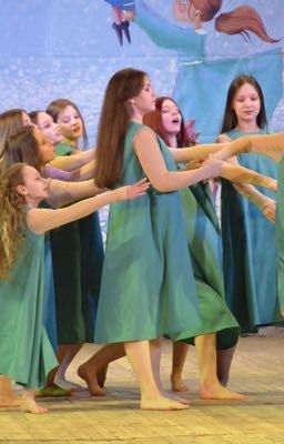 Сквозь жизнь танцоров 