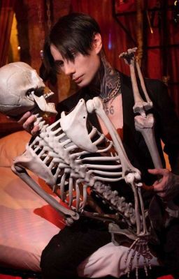 Ненавижу что люблю