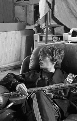 их чёрная весна