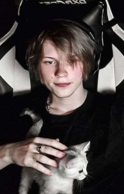 сводный брат? \deepins