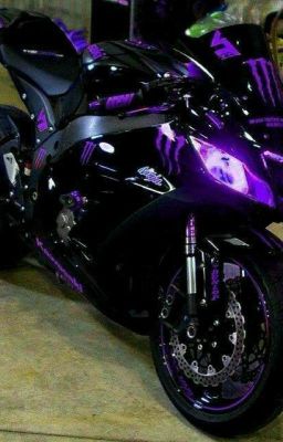 Я влюбилась в мальчика который сбил меня?