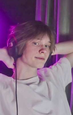 ,,Ты Маленькая Глупышка"