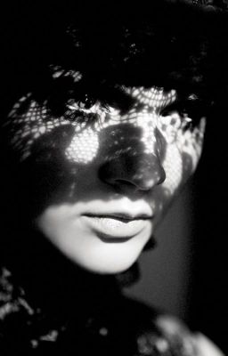 "Рожденные очаровывать"