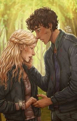 первая кровь на твоих нежных руках