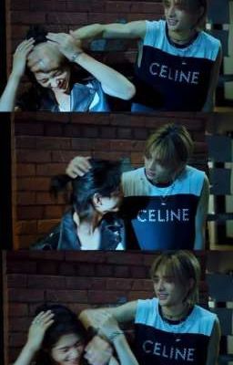 За закрытой дверью  