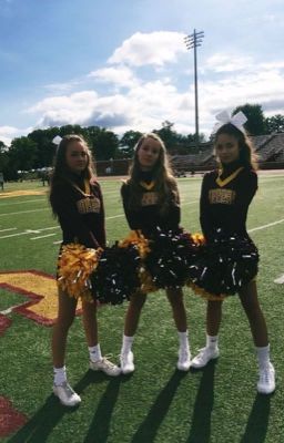 Слизеринские чирлидершы🐍