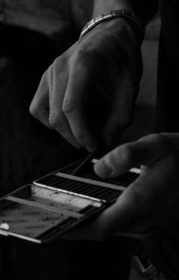 Так далеко до бесконечности // Она