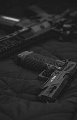 Под опекой мафии 