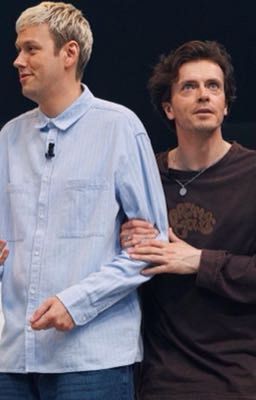 «Просто коллеги» (Артон)