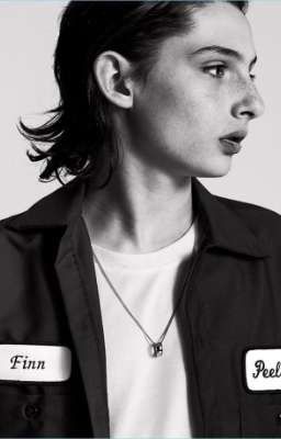 Обложка красивой жизни/Финн Вулфард.