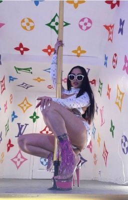 - Танцы пригодятся тебе в жизни, доченька.  | Арон Пайпер