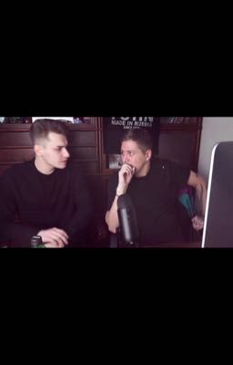 НА 50 ОТТЕНКОВ РУСЛИКА ТЕМНЕЕ 