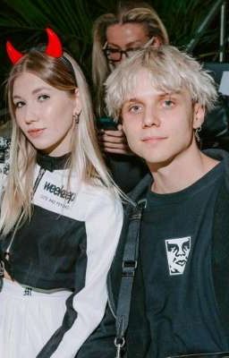 музыка нашей с тобой любви|| Ваня Дмитриенко, Саша Айс