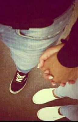 "На Коленях У Любви" 