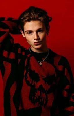 Мотогонщица и тихоня один человек 