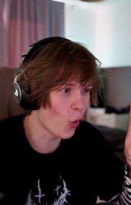 Вань, а мы точно друзья?