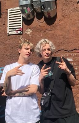 не могу выбрать между тем и этим|mayot/paradeevich