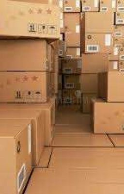 Картонная коробка