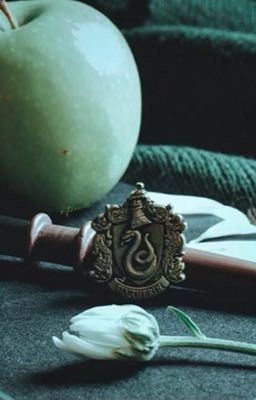 Тень золотого трио..