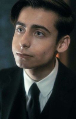 Мои глаза видят мою любовь.