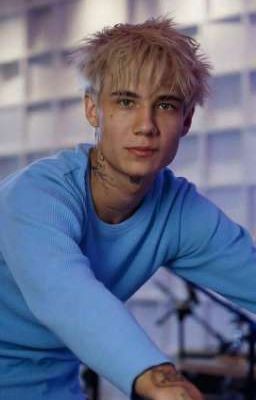 Это судьба или...?[J.H]