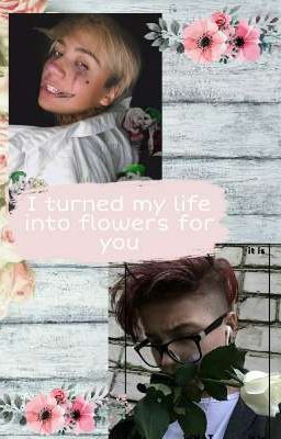 Свою жизнь для тебя превратил в цветы
