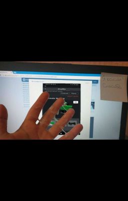 малышка и большой дядя😏