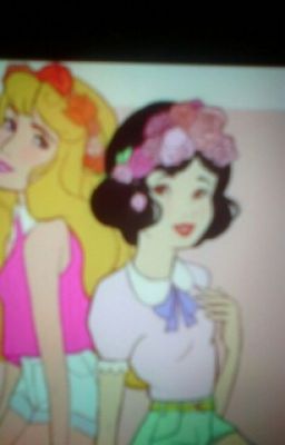 Две подруги