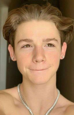 Пейтон...Моя Первая Настощаяя Любовь