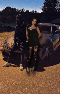 девочка с татуировкой🖤🐍