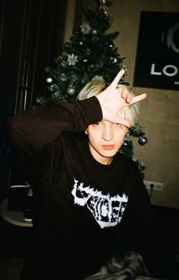 любимый враг|||шайни🙇🏻‍♀️