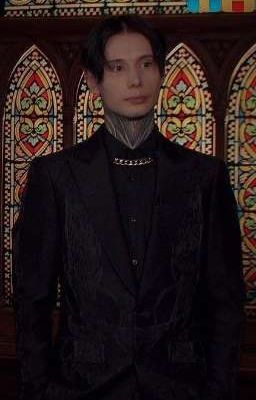 Мышенок и черный кот