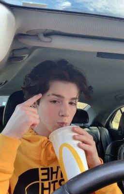 Сложно понять что между нами 