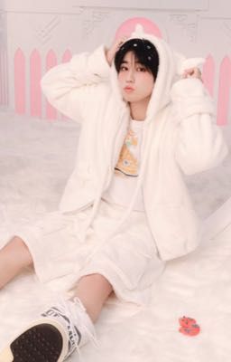 грустный мальчик, няшка - зайчик 