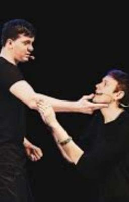 Ты же понимаешь, кто я?