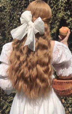 Ангел купающийся в лучах солнца. 