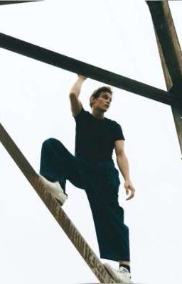 вишня с отливом ментола