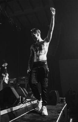 Прохладный осенний вечер 