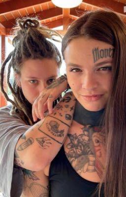 больше чем просто дружба ?..