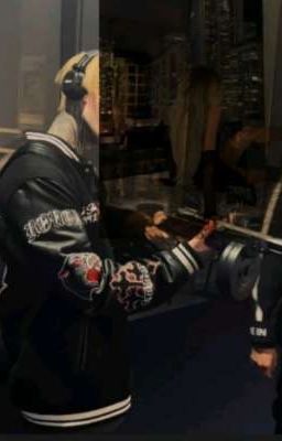 Ты подпишешь контракт во что бы то не стало.<Дмитрий матвеев>