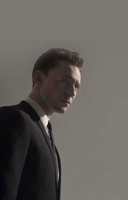 Профессор Хиддлстон