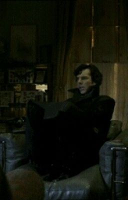 Ещё одна не нормальная...                 Шерлок Холмс