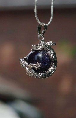 Проклятый кулон