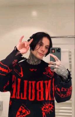 он просто друг