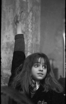 Профессор Древних Рун...